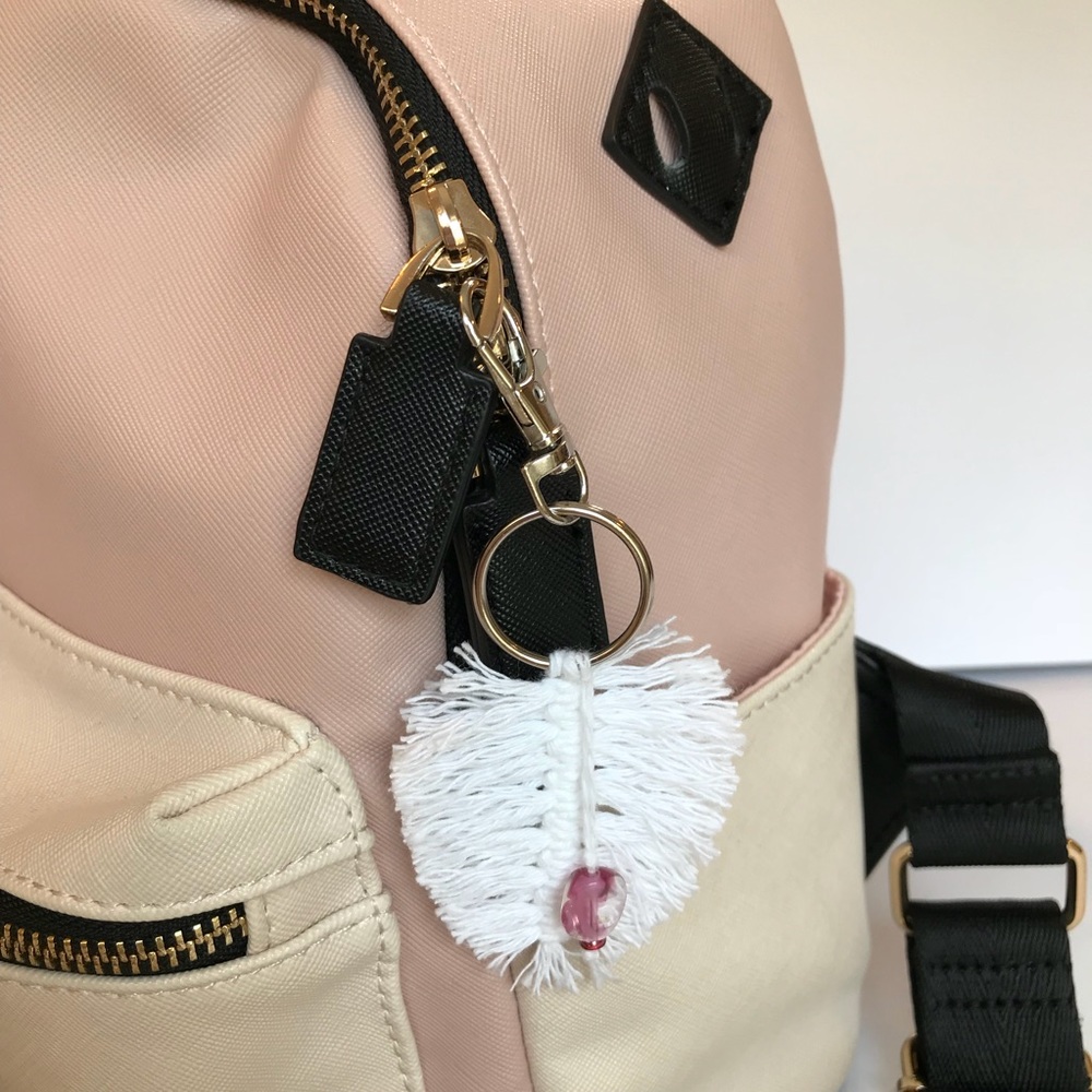 Handmade Macrame Feather Keychain - Picture 4 of 6